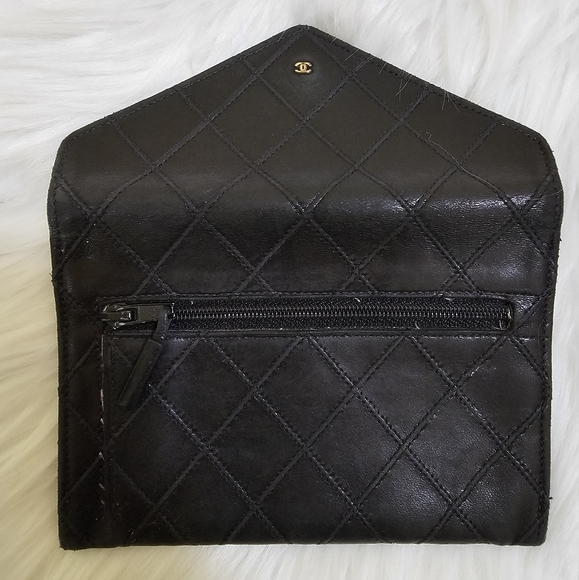 Chanel Black Diamond Stitched Leather Vintage 1989-1991 Wallet - Picture 13 of 17